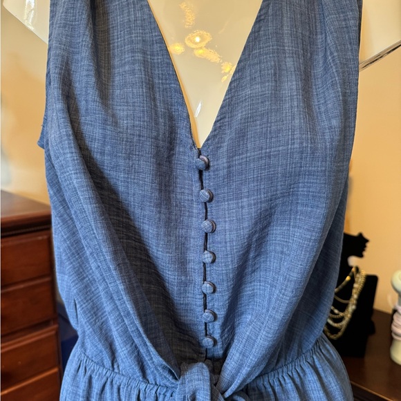 Boston Proper Sleeveless Jumpsuit Blue Size Small Tie Waist Detail Button Front - Picture 8 of 10
